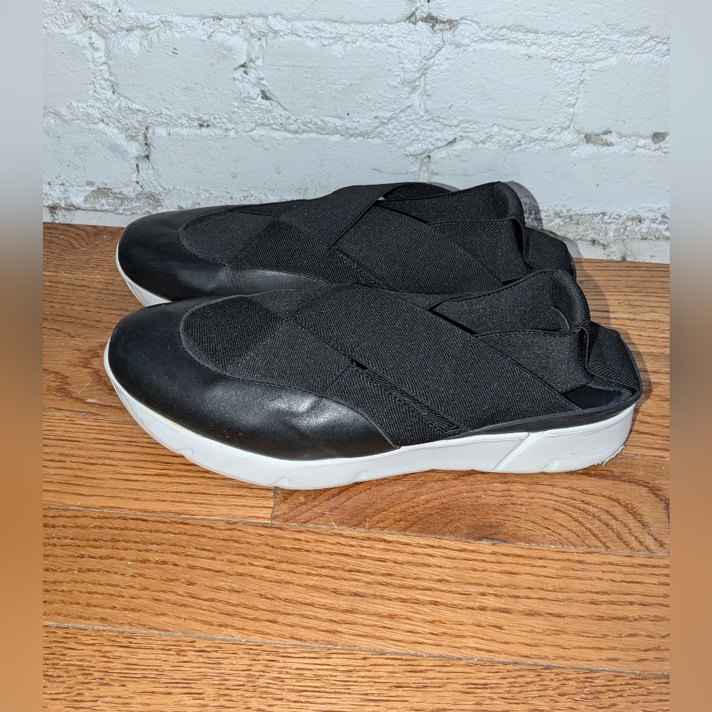 Robert Clergerie sneakers 9.5